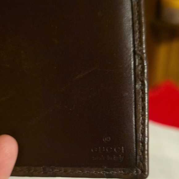 Gucci Dark Brown GG Embossed Wallet - Picture 5 of 7